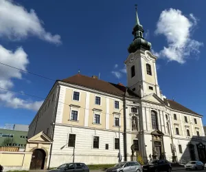Kostel sv. Leopolda – Řád milosrdných bratří, Brno
